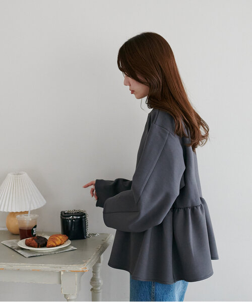 DISCOAT（ディスコート）の「【WEB限定】ペプラムノーカラージャケット（ノーカラージャケット・レディース・ブラック/グレイッシュベージュ/アイボリー/チャコールグレー・FREE）」の21枚目の写真