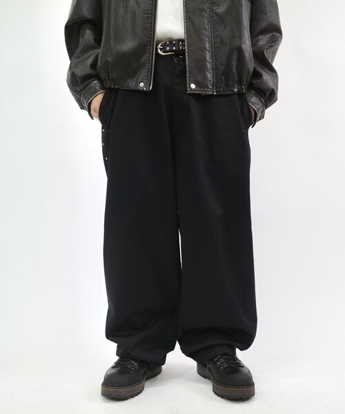 WHO'S WHO gallery（フーズフーギャラリー）の「【Sourcream/サワークリーム】ツイルスタッズパンツ 【セットアップ対応】（チノパンツ・レディース・チャコールグレー/ベージュ/ブラック・LARGE/MEDIUM）」の14枚目の写真