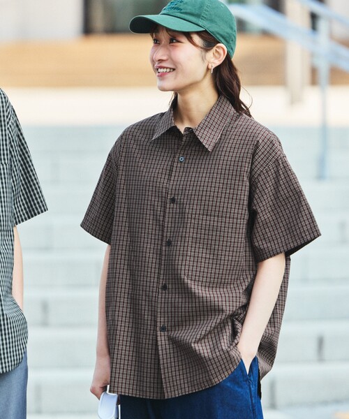 FREAK'S STORE（フリークスストア）の「限定展開 Relax Fit リラックスフィット レギュラーカラー ショートスリーブ チェック シャツ（シャツ/ブラウス・メンズ・ブラック/サックスブルー/チャコールグレー/ブラウン/ベージュ/ホワイト・LARGE/MEDIUM/SMALL）」の22枚目の写真