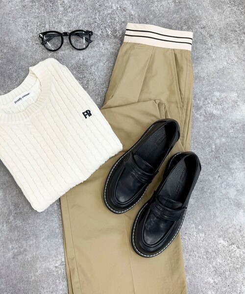 fredy emue（フレディエミュ）の「配色ステッチコインローファー（その他シューズ・レディース・ホワイト系その他/ブラック・L/M/S）」の11枚目の写真