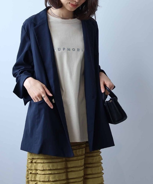 leswel（レスウェル）の「【L～5L 大きいサイズ】箔プリントTシャツ（Tシャツ/カットソー・レディース・チャコールグレー/ベージュ/サーモンピンク・L/3L/4L/5L/LL）」の16枚目の写真