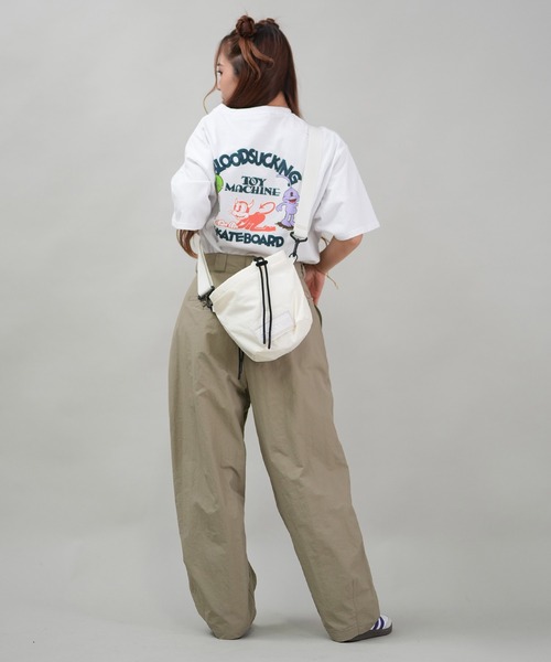 TOY MACHINE(トイ マシーン)の「【ユニセックス】TOY MACHINE/トイマシーン オーバーサイズ/バックプリントTシャツ MTMSFST16(Tシャツ/カットソー・レディース・ホワイト/イエロー/ブラック・M/L)」の7枚目の写真