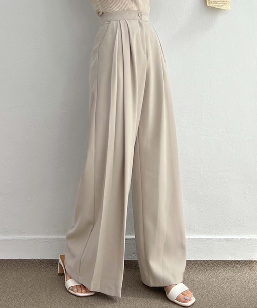 Doula Doula（ドゥーラドゥーラ）の「タックプリーツフレアパンツ（その他パンツ・レディース・ベージュ/ブラック/ホワイト・M/S/L）」の19枚目の写真