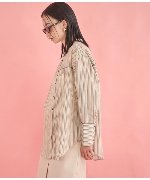 Settimissimo（セッティミッシモ）の「バンドカラー シアー ドビーストライプ 配色 シャツ（シャツ/ブラウス・レディース・ピンク/オフホワイト・FREE）」の5枚目の写真