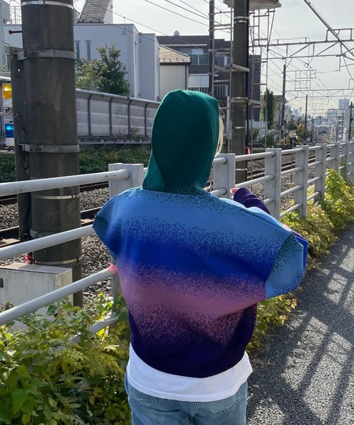 Siblings(シブリングス)の「Hoodie(パーカー・レディース・ライトグリーン/グリーン/ネイビー・LARGE/SMALL)」の9枚目の写真