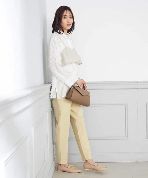 a.v.v(アーヴェヴェ)の「【2WAY】ベーシックタンクトップ(タンクトップ・レディース・ホワイト/ブラック/ベージュ・34/36/40/42/38)」の4枚目の写真