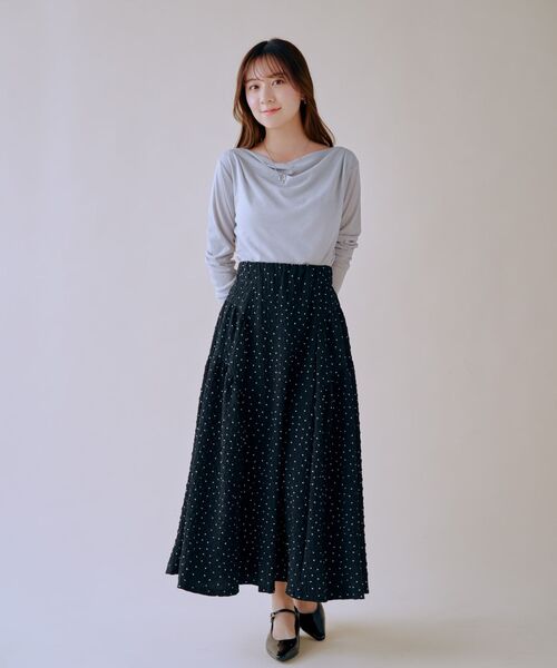 COHINA（コヒナ）の「エンボスドットサイドティアードスカート 【低身長・小柄女性】（スカート・レディース・ブラック/ホワイト・S-Regular/XS-Regular/S-Short/XS-Short）」の9枚目の写真