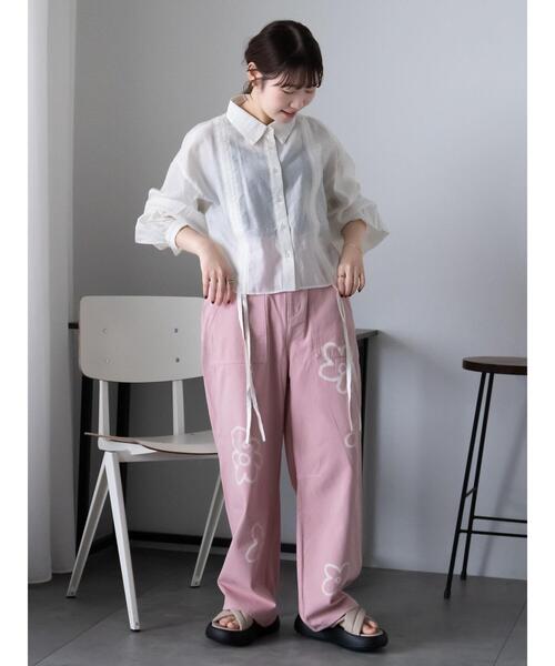 ehka sopo(エヘカソポ)の「花スプレープリントパンツ(その他パンツ・レディース・ピンク/キナリ/チャコールグレー・F)」の14枚目の写真