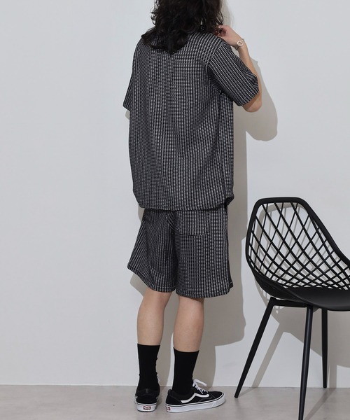 MMMM(エムエムエムエム)の「MMMM ワッフル セットアップ Tシャツ ショートパンツ(セットアップ・メンズ・ホワイト/ブラック/ホワイト系/ブラック系・L/XL/M)」の6枚目の写真