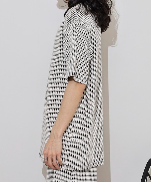 MMMM(エムエムエムエム)の「MMMM ワッフル セットアップ Tシャツ ショートパンツ(セットアップ・メンズ・ホワイト/ブラック/ホワイト系/ブラック系・L/XL/M)」の8枚目の写真