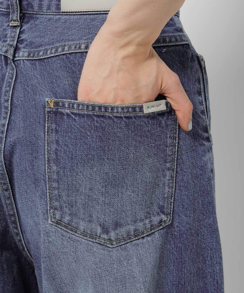 ニコアンド　新品タグ付き　【WILLIAM B.ELIOTT】カーブデニムパンツ WILLIAM B.ELIOTT】カーブデニムパンツ（デニムパンツ）｜niko