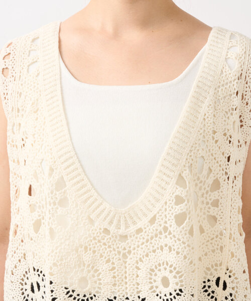 un dix cors（アンディコール）の「《大人の主役級レイヤード》クロシェ編みベスト（ベスト・レディース・アイボリー/ブラック/モカ・FREE）」の8枚目の写真