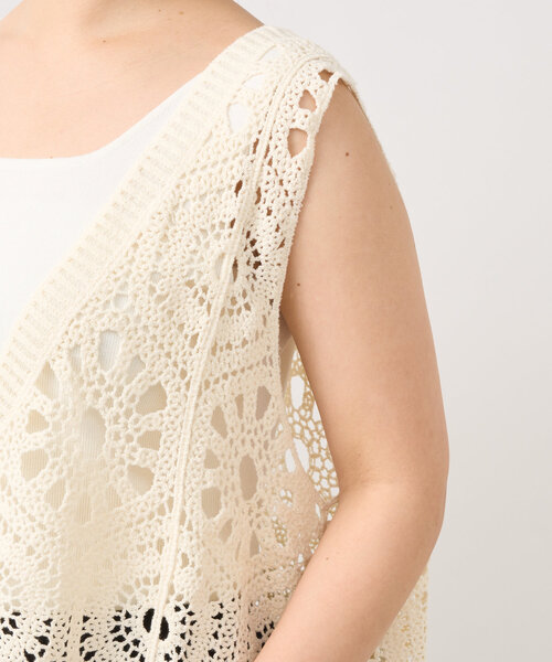 un dix cors（アンディコール）の「《大人の主役級レイヤード》クロシェ編みベスト（ベスト・レディース・アイボリー/ブラック/モカ・FREE）」の9枚目の写真