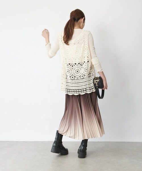 un dix cors（アンディコール）の「《大人の主役級レイヤード》クロシェ編みベスト（ベスト・レディース・アイボリー/ブラック/モカ・FREE）」の14枚目の写真