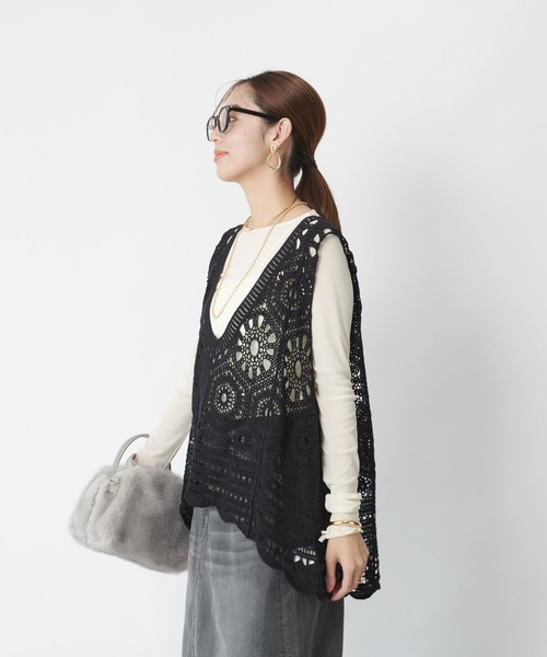 un dix cors（アンディコール）の「《大人の主役級レイヤード》クロシェ編みベスト（ベスト・レディース・アイボリー/ブラック/モカ・FREE）」の18枚目の写真