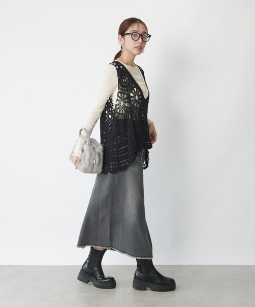 透け感で大人の主役級レイヤード》クロシェ編みベスト（ベスト