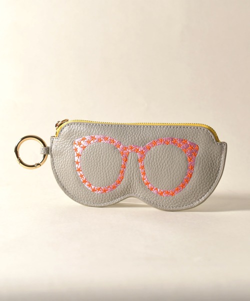 LAZY SUSAN（レイジースーザン）の「メガネケースシシュウリング４（ポーチ・レディース・グレー/ピンク/アイボリー/ゴールド/レッド・FREE）」の8枚目の写真