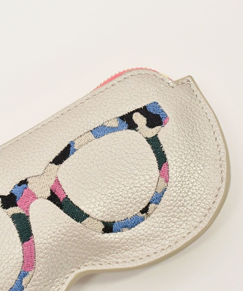 LAZY SUSAN（レイジースーザン）の「メガネケースシシュウリング４（ポーチ・レディース・グレー/ピンク/アイボリー/ゴールド/レッド・FREE）」の12枚目の写真