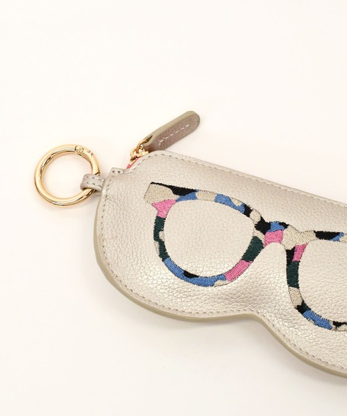 LAZY SUSAN（レイジースーザン）の「メガネケースシシュウリング４（ポーチ・レディース・グレー/ピンク/アイボリー/ゴールド/レッド・FREE）」の13枚目の写真