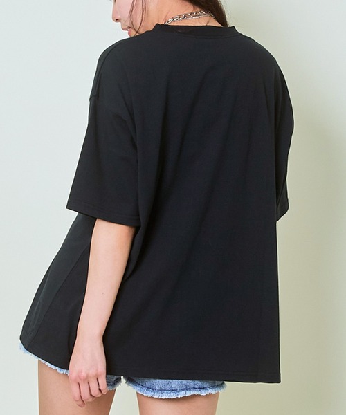 GORGE(ゴージ)の「《刺繍ロゴ×花プリント》レディース Tシャツ カットソー 半袖 トップス 春夏秋(Tシャツ/カットソー・レディース・イエロー/ブラック/オフホワイト・F)」の12枚目の写真