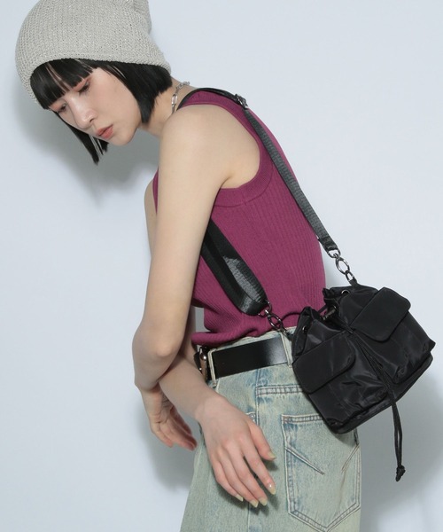 PAGEBOY（ページボーイ）の「キンチャクショルダーBAG（ショルダーバッグ・レディース・ブラック/グレイッシュベージュ・FREE）」の9枚目の写真