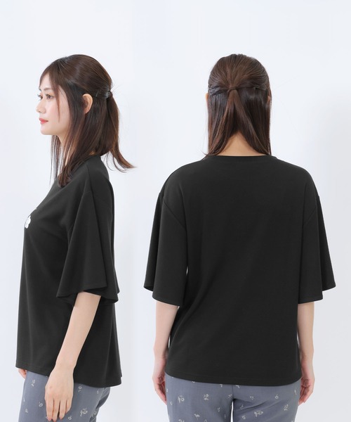 マリークワント　新作　匿名配送MQロゴプリントトップス マリークワント MARY QUANT ロゴテープクロップド Tシャツ