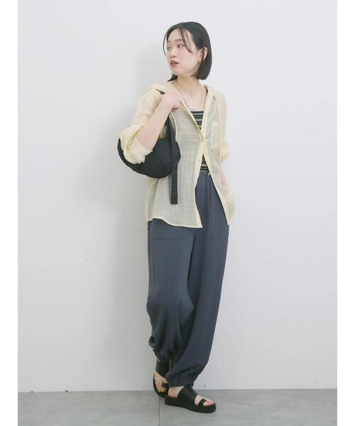 Samansa Mos2 blue(サマンサモスモスブルー)の「フードシアーブラウス(シャツ/ブラウス・レディース・シルバーグレー/ベージュ/イエロー・F)」の20枚目の写真