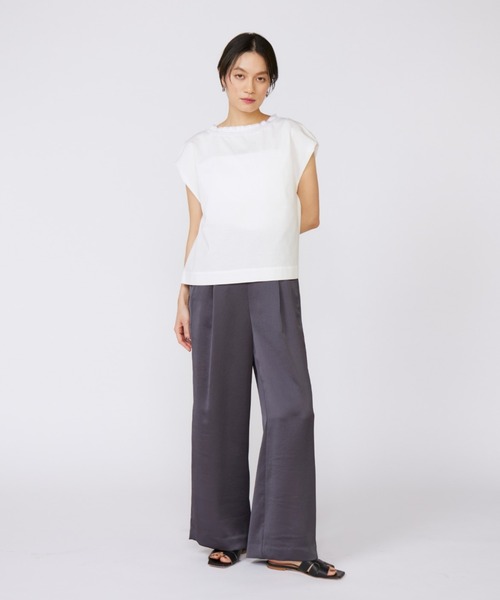 INED（イネド）の「タックフリルカットソー（Tシャツ/カットソー・レディース・ホワイト/モカ/ブラック・11号/9号）」の4枚目の写真