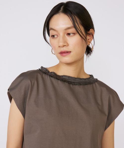 INED（イネド）の「タックフリルカットソー（Tシャツ/カットソー・レディース・ホワイト/モカ/ブラック・11号/9号）」の11枚目の写真