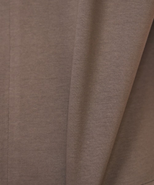 INED（イネド）の「タックフリルカットソー（Tシャツ/カットソー・レディース・ホワイト/モカ/ブラック・11号/9号）」の8枚目の写真