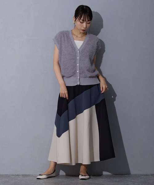 NICOLE white（ニコルホワイト）の「切り替え配色スカート（スカート・レディース・ブラック/チャコール/ネイビー・FREE）」の11枚目の写真