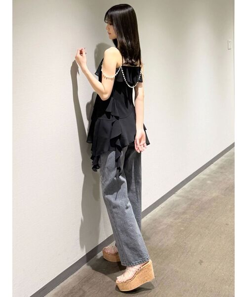 MERCURYDUO（マーキュリーデュオ）の「ラッフルティアードキャミブラウス（シャツ/ブラウス・レディース・その他1/ブラック/オフホワイト・FREE）」の8枚目の写真