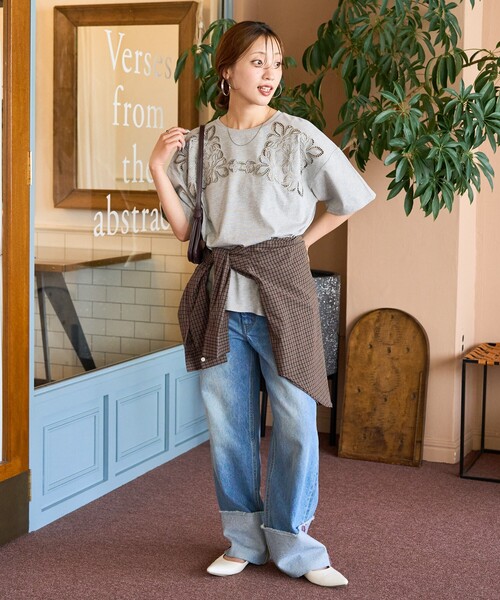 セール】限定展開 花柄 カットワーク 刺繍 ルーズ 半袖 Tシャツ（T