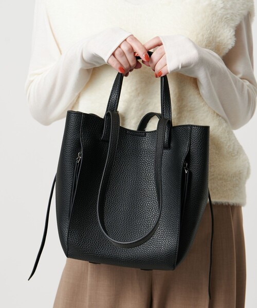 BEAUTY&YOUTH UNITED ARROWS(ビューティーアンドユースユナイテッドアローズ)の「ジップポケット 2ハンドル トートバッグ -2WAY-(トートバッグ・レディース・モカ/ブラック・FREE)」の2枚目の写真