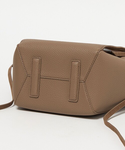 BEAUTY&YOUTH UNITED ARROWS(ビューティーアンドユースユナイテッドアローズ)の「ジップポケット 2ハンドル トートバッグ -2WAY-(トートバッグ・レディース・モカ/ブラック・FREE)」の20枚目の写真