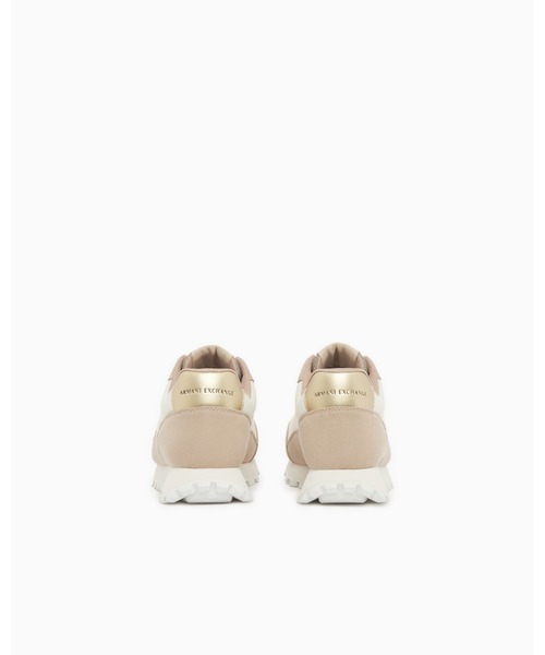 ARMANI EXCHANGE（アルマーニエクスチェンジ）の「【A|X アルマーニ エクスチェンジ】AXロゴ ミックスマテリアル レースアップスニーカー（スニーカー・レディース・ブラック×ゴールド/ベージュ/ライトベージュ・39/38.5/38/37.5/37/36.5/36/35）」の6枚目の写真