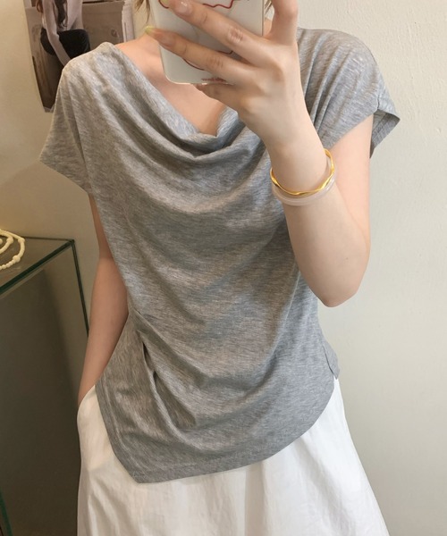 Lace Ladies(レースレディース)の「ドレープ サイドギャザー ニュアンス ヘム Tシャツ(Tシャツ/カットソー・レディース・ブラック/グレー/ホワイト・FREE)」の3枚目の写真