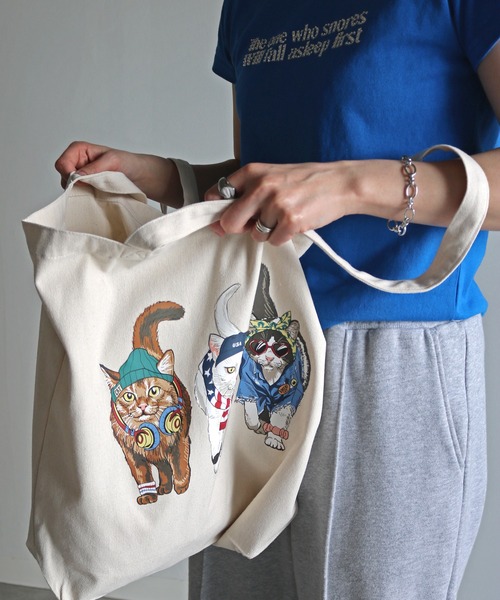 COURO（コウロ）の「アニマルプリントキャンバストートバッグ（トートバッグ・レディース・アイボリー系1/アイボリー系・FREE）」の3枚目の写真