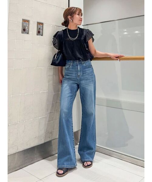 Ungrid（アングリッド）の「コットンノースリフリルブラウス（シャツ/ブラウス・レディース・ダークオレンジ/オフホワイト/ブラック・FREE）」の17枚目の写真