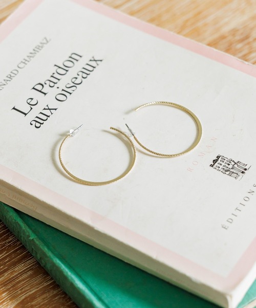 mysty woman（ミスティウーマン）の「ラウンドフープピアス 586680（ピアス（両耳用）・レディース・シルバー/ゴールド・FREE）」の2枚目の写真