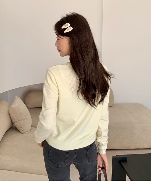 everycoco(エブリーココ)の「ゴールドボタンカーディガン(カーディガン/ボレロ・レディース・アイボリー/ブラウン/ピンク/レッド/グレー/ブラック・FREE)」の20枚目の写真