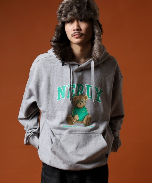 NERDY(ノルディ)の「クレバーネディプルオーバーフーディ(パーカー・メンズ・パープル/ネイビー/グレー・M/L/S)」の18枚目の写真