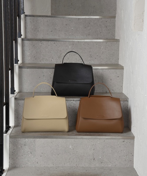 I_am（アイアム）の「3way square leather bag / 3wayスクエアレザー 