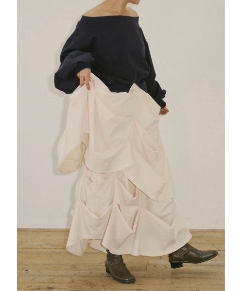 NOTREemor（ノートルエモア）の「elan drape skirt（スカート・レディース・チャコールグレー/ベージュ・FREE）」の7枚目の写真