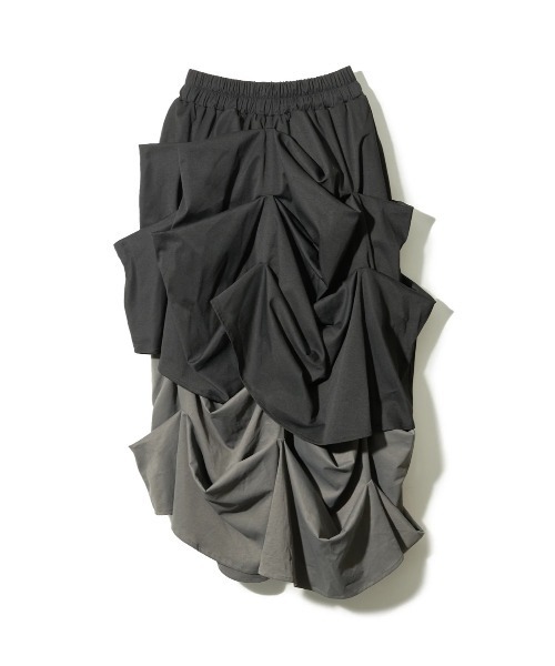 NOTREemor（ノートルエモア）の「elan drape skirt（スカート・レディース・チャコールグレー/ベージュ・FREE）」の12枚目の写真
