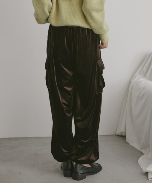 duei(デュイ)の「ベロアカーゴパンツ(カーゴパンツ・レディース・ブラック/ブラウン・FREE)」の16枚目の写真