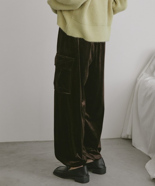 duei(デュイ)の「ベロアカーゴパンツ(カーゴパンツ・レディース・ブラック/ブラウン・FREE)」の15枚目の写真