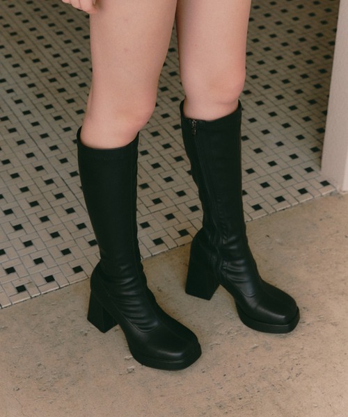 BLONDEY（ブロンディ）の「スクエアフィットロングブーツ（ブーツ・レディース・ブラック・LARGE/MEDIUM/SMALL）」の14枚目の写真