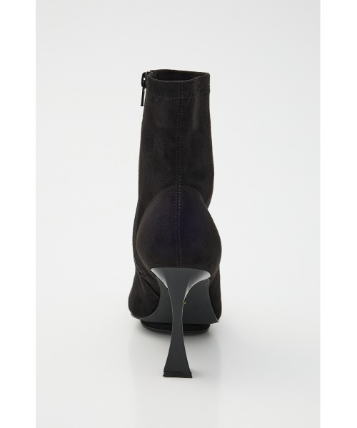 rienda（リエンダ）の「スリムトゥフィットショートブーツ  靴（ブーツ・レディース・アイボリー/ブラック・SMALL/MEDIUM/LARGE）」の14枚目の写真