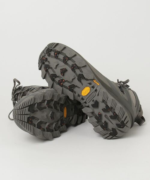 MERRELL（メレル）の「エムティーエル サーモ ローグ 4 ミッド ゴアテックス（ブーツ・メンズ・ライトグレー系・9.5/8.5/9/10/8/7.5/7）」の3枚目の写真